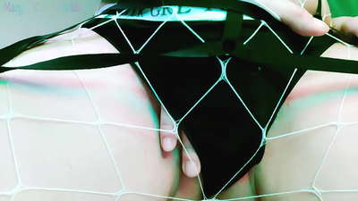 Өте лас киска және трусиктер