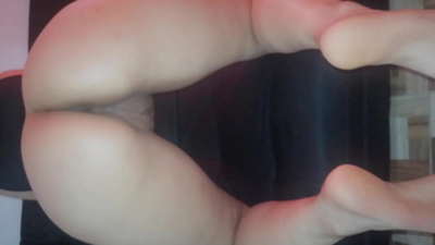 Ұйқыдағы әйелдердің жалаңаш писькилері